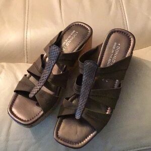 Donald J. Pliner Brown Wedge Sandals size 6.5